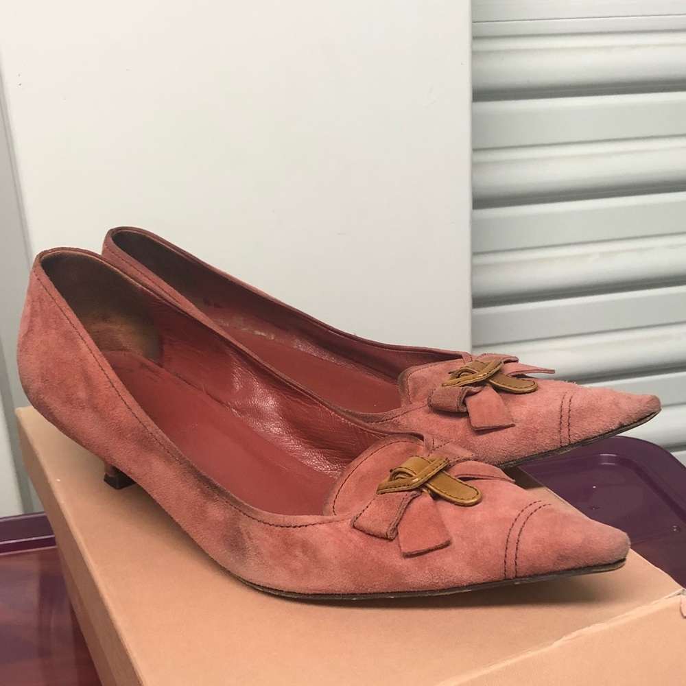 Miu Miu Pink Pointy Toe Kitten Heel Pumps w Box